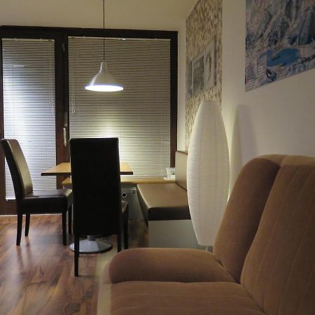 Appartement Kaprunski 2 Eksteriør bilde