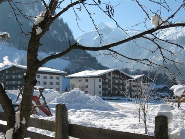 Appartement Kaprunski 2 Eksteriør bilde